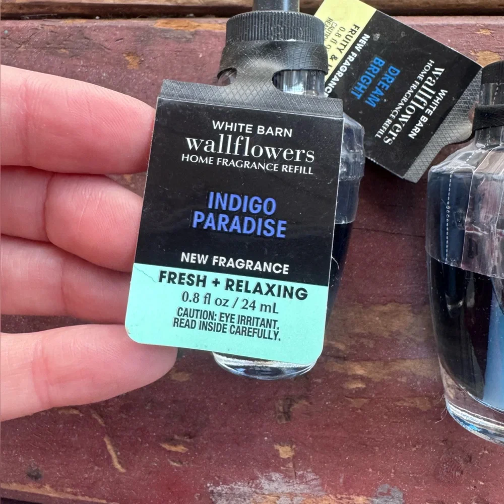 Bath & Body Works Hanukkah Dreidel Nightlight Wallflower Plug and Refills